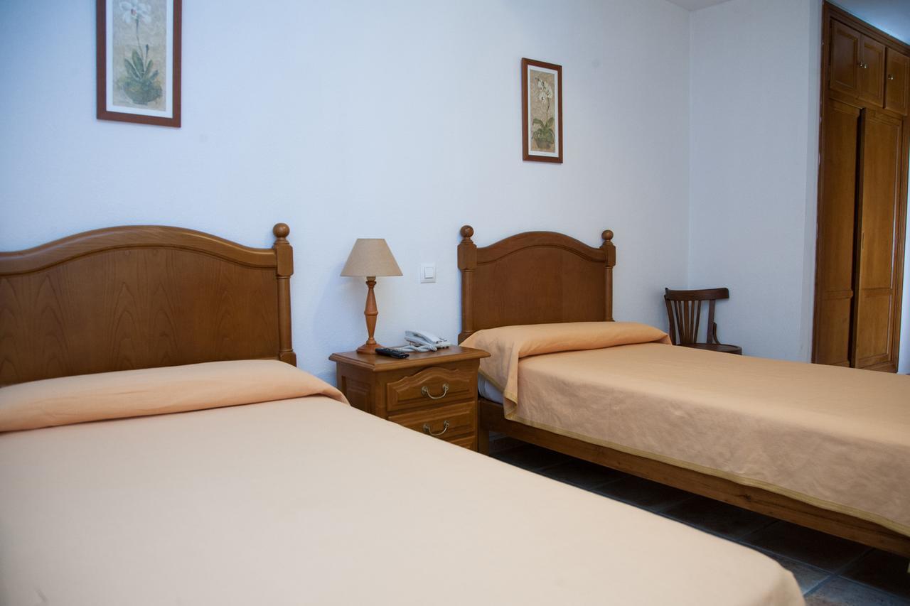 Hostal El Rincon Ávila Exterior photo