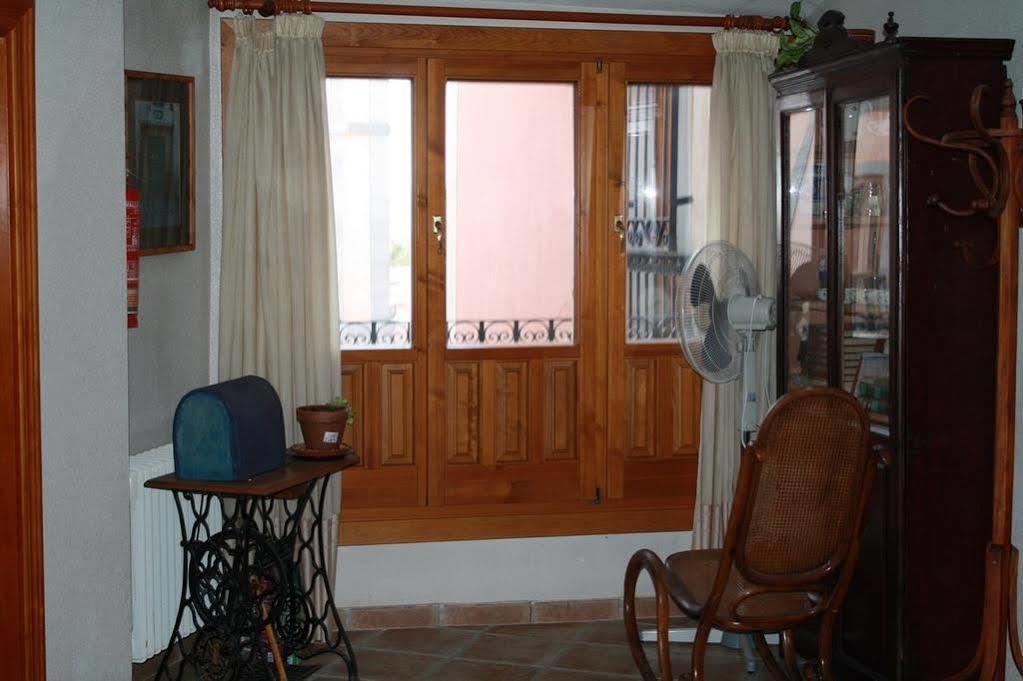 Hostal El Rincon Ávila Exterior photo
